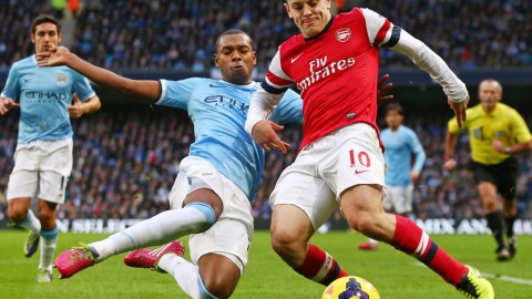 英超-哈兰德闪击马丁内利读秒绝平 阿森纳1-1曼城仍居次席