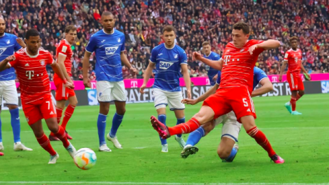 18场8球，克拉马里奇是联赛对拜仁进球最多的德甲现役球员