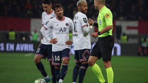 法甲疯狂一夜，六球盛宴颠覆认知：图卢兹主场惨遭巴黎血洗