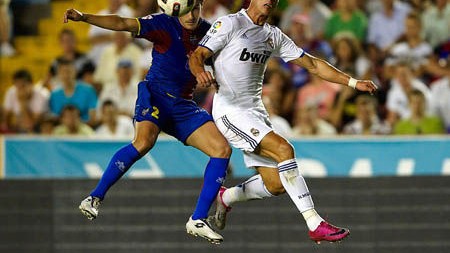 西甲-丹朱马闪击+失点，十人奥维耶多86分钟连入两球客场2-1逆转瓦伦西亚