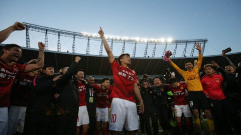 10月01日亚冠精英联赛西亚区第2轮吉达联合vs迪拜国民——身价1.1亿打不过1590万，沙特豪门这是咋了？