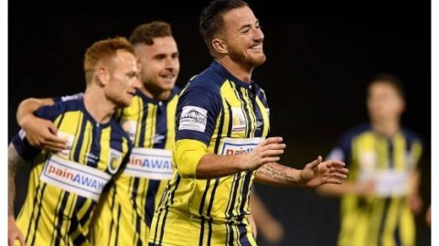 【澳超】半场逆转＋补时连击！马塔传射建功，墨尔本胜利主场4-1送水手八轮不败终结