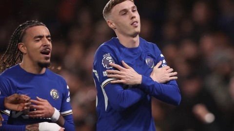 斯坦福桥终现“蓝血”底色：少打一人半场三球逆转，切尔西4-3绝杀曼联