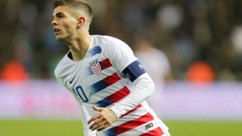 英超-萨卡双响厄德高传射 阿森纳5-0血洗伯恩利距榜首仅差2分