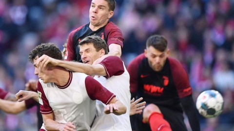 勇士115-113加时险胜火箭！残阵大爆冷，杜兰特关键罚球失手，科尔：有今晚的表现我们能击败任何对手